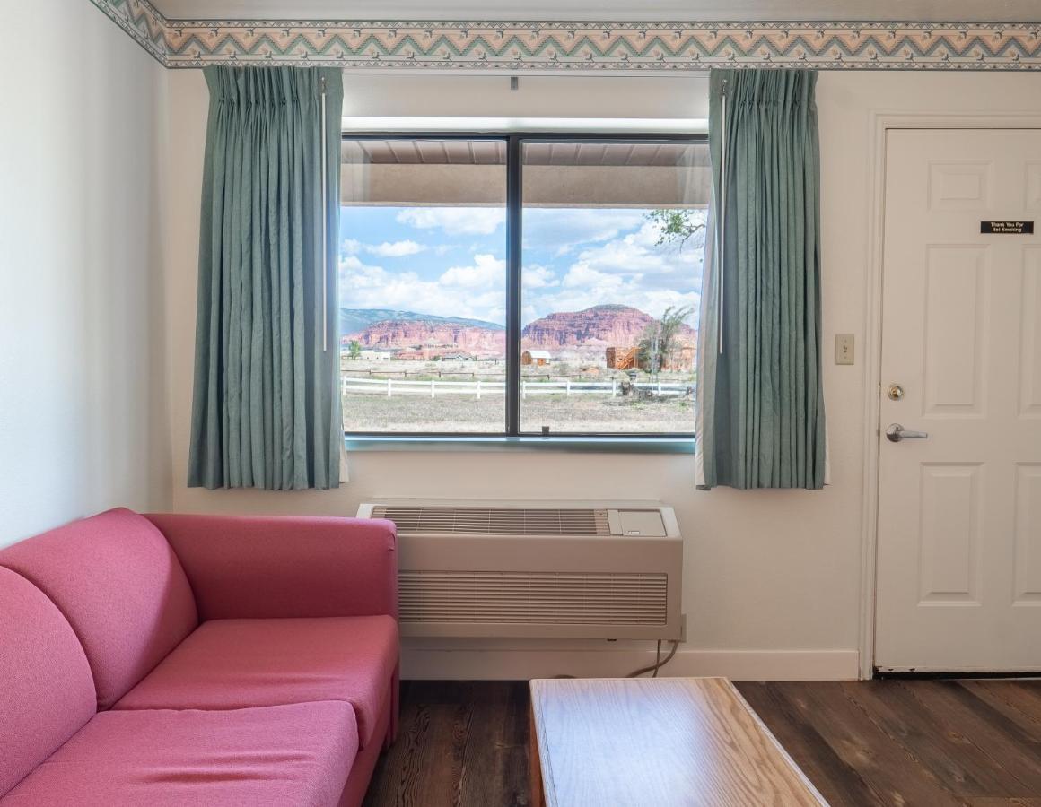 Motel Torrey Eksteriør bilde
